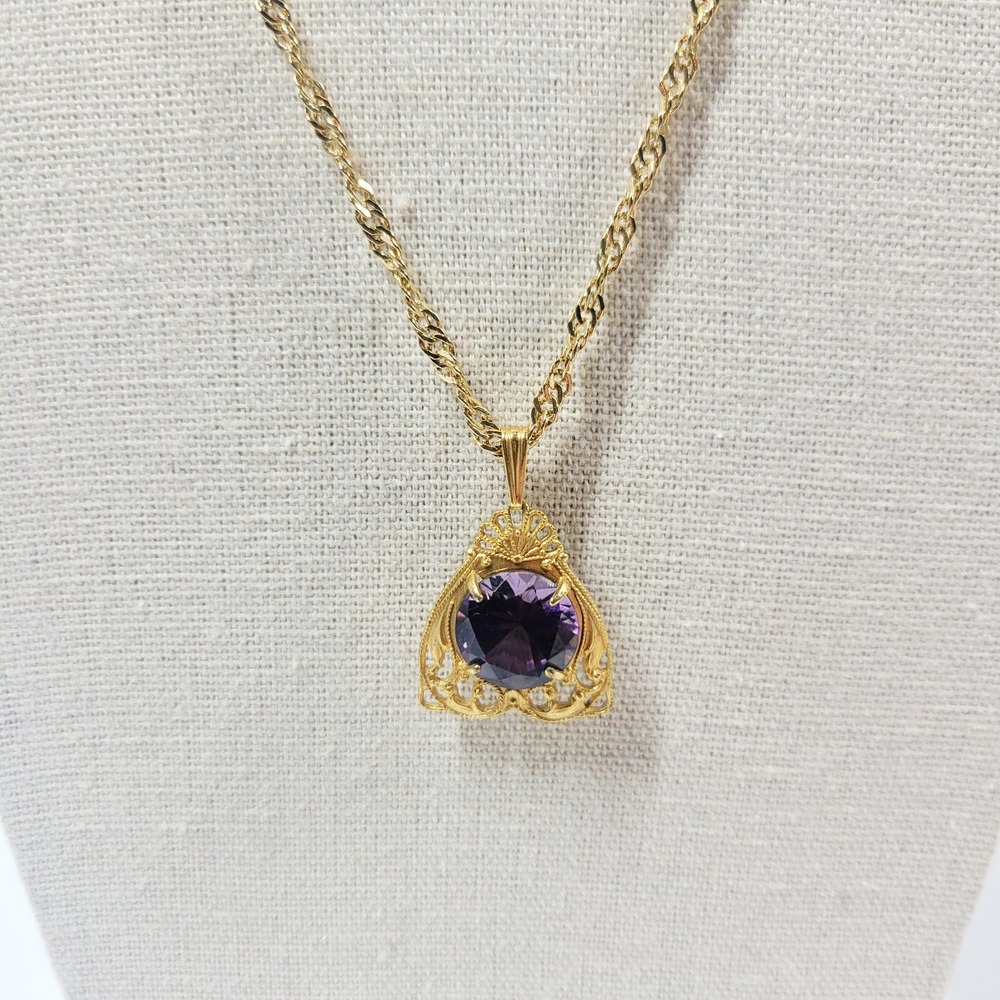 Vintage Edwardian Revival Gold Tone Filigree Purple Glass Stone Pendant Necklace